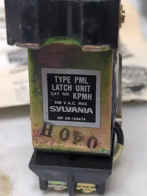 New | in-Stock SYLVANIA KPMH-12 76 Misc Electrical & Power Parts Ohio US | Surplus Asset Holdings #1239117