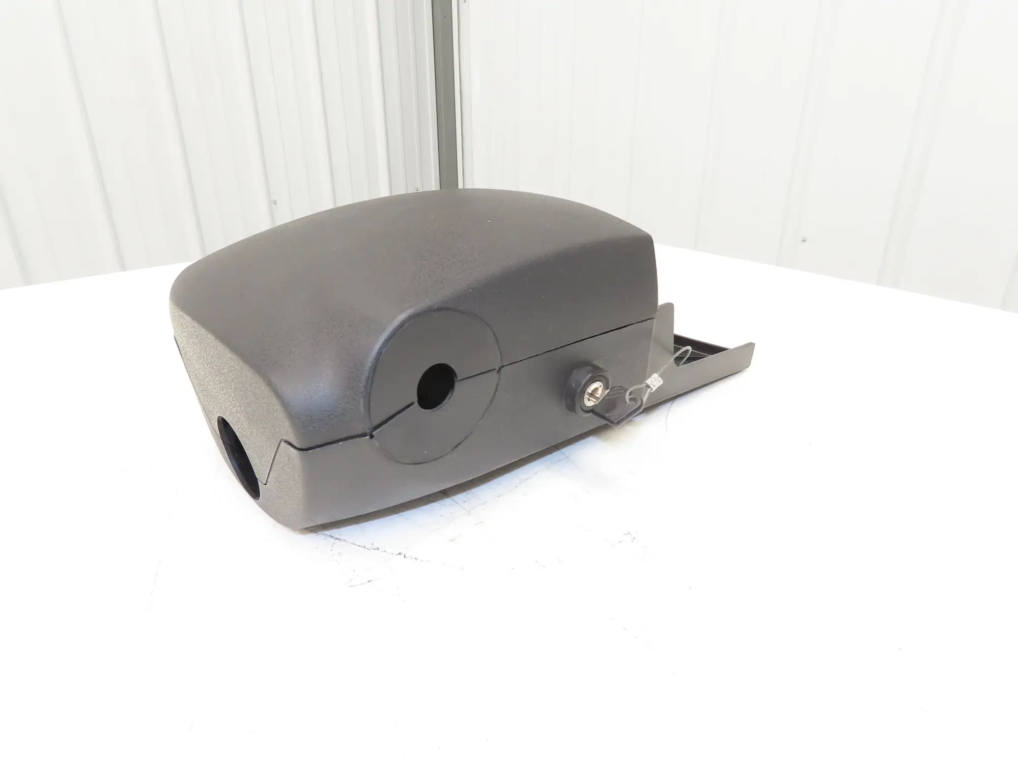 Linde Forklift Steering Column Cover Plastic Shroud Removed From E20C