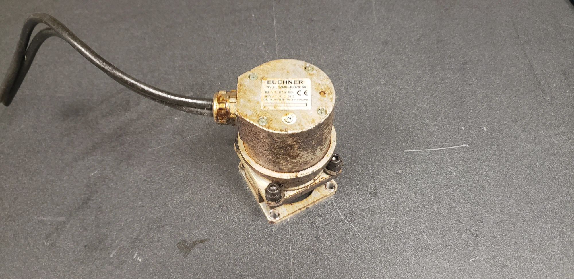 Euchner PWG-LEZM014C078150