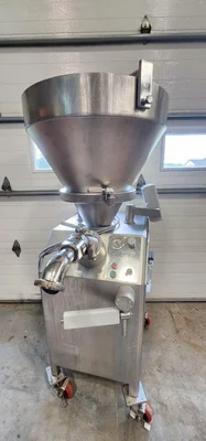 VEMAG REISER STUFFER MODEL ROBOT 500 #  3635