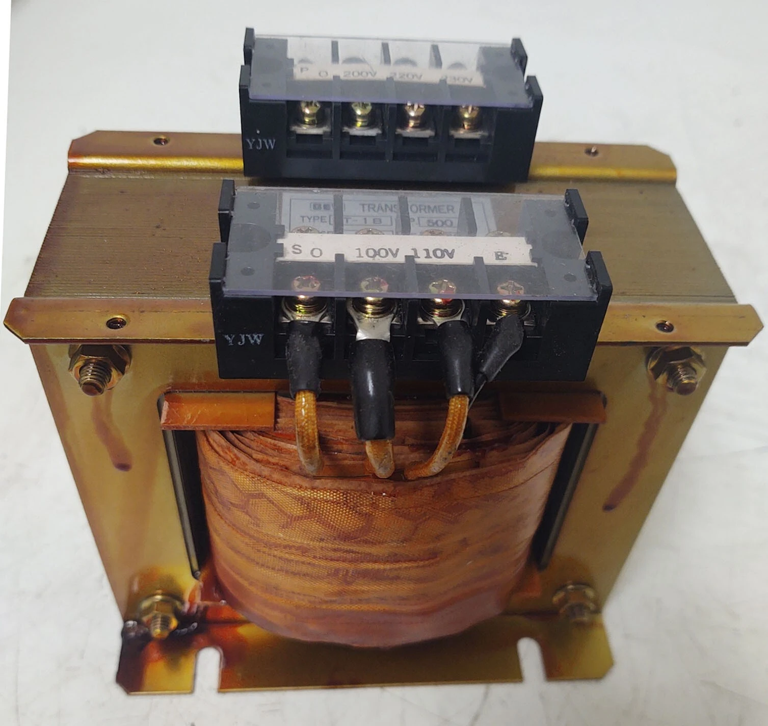 USED GOMI ELECTRIC T-1B 500VA