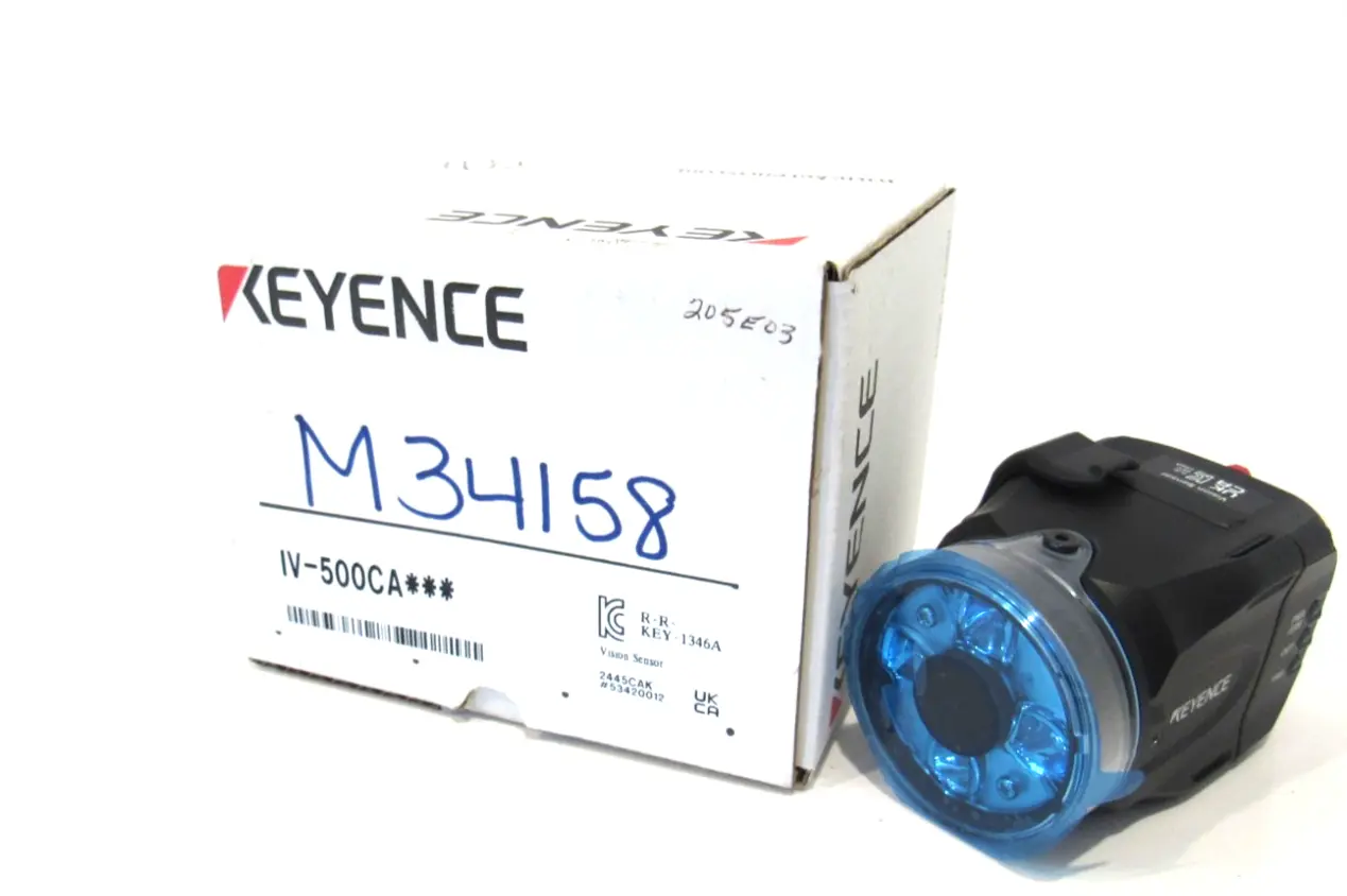 NEW KEYENCE IV-500CA VISION SENSOR IV500CA
