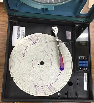 3213-700 Honeywell Circular Chart Recorder, Model  #DR4200EV-2-00-BC000EC