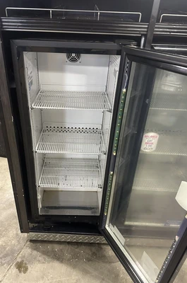 174-0152 IDW G4-H0234B 2 Glass Door Self Contained Cooler