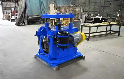 USED MICHIGAN ROLL FORM CO-300S-4P