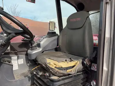 Used 2018 Manitou MHT790 Telehandlers New York US | United Lift #1446461