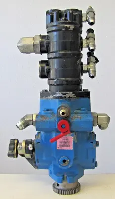 Advance Nilfisk 56304113 Triple Gear Pump  & 56304112 Hydraulic Piston Pump Main