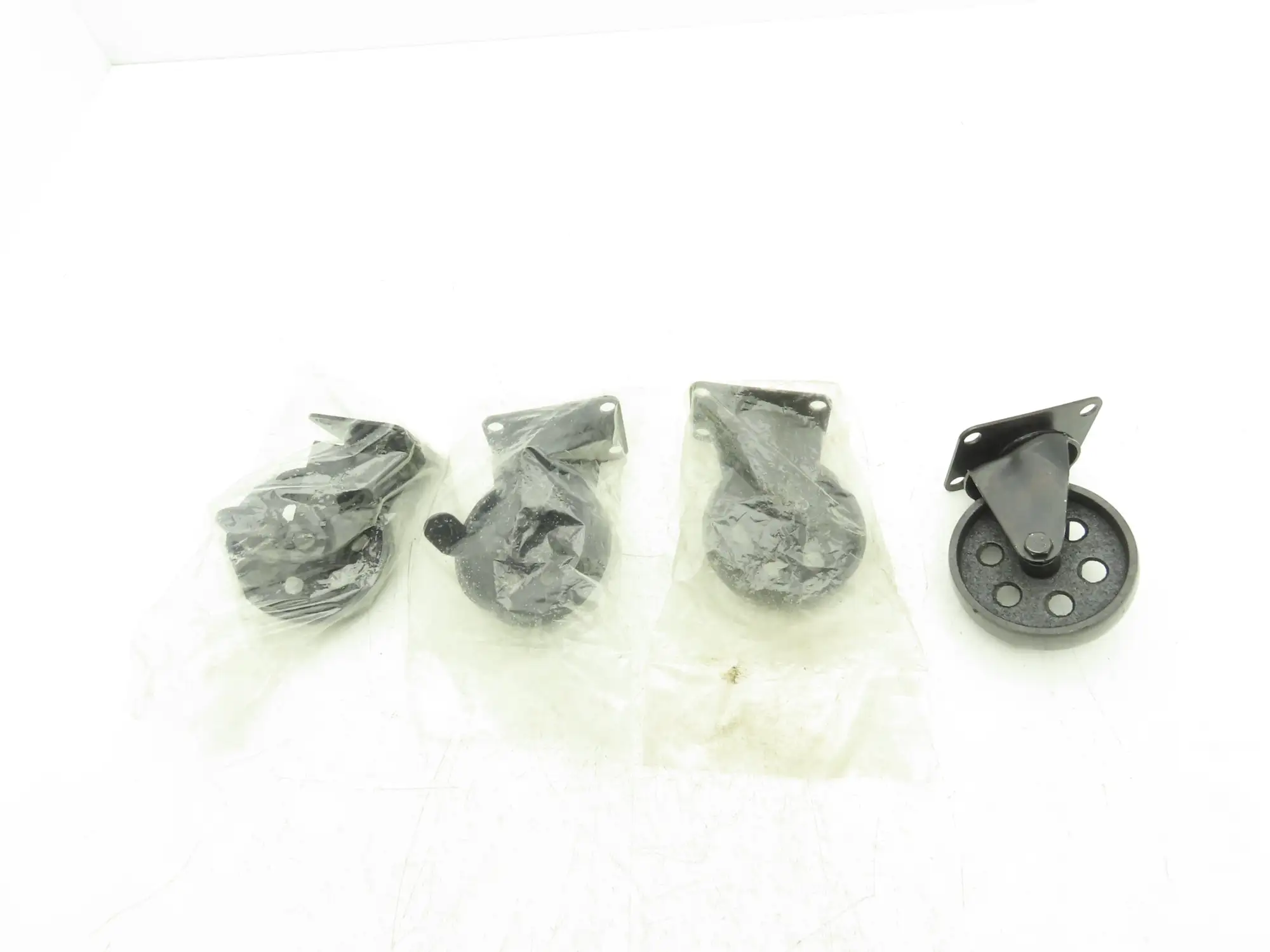 4" Cast Swivel Caster Wheels Two With Locking Break VTG Look Lot of 4