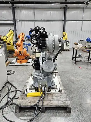 USED YASKAWA MOTOMAN ES165D