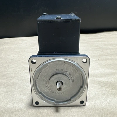 NEW Oriental Motor 4IK25GN-UT2
