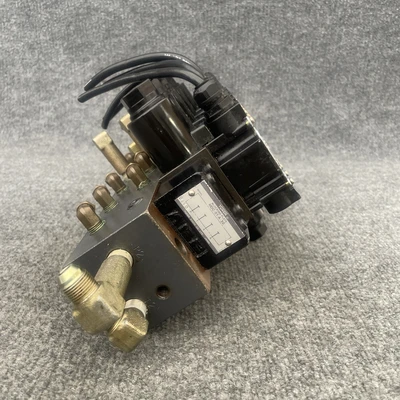 Used Yuken L-DSG-01-2B2-D24-70 Solenoid Valves California US | Davliegogo LLC #1705577