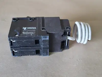 New | in-Stock SIEMENS QE240H Switchgears British Columbia CA | Lenmark #239074