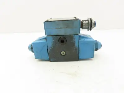 Used VICKERS _UNKNOWN_ Valves/Fittings Indiana US | Arrow Industrial #1316966