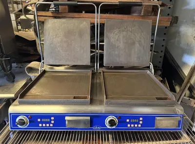 Used GLOBE KSGDUE14D Sandwich Machines Florida US | BAM Discount Restaurant Equipment #1230761
