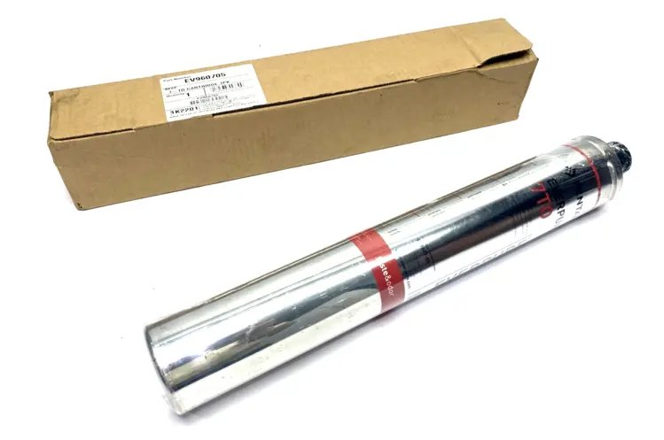 Used PENTAIR EVERPURE REPLACEMENT CARTRIDGE 1.5 GPM 7-TO Misc Industrial Equipment | Maverick Industrial Sales #1105846