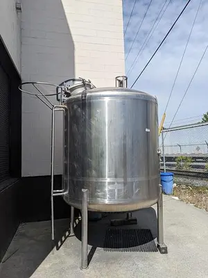 Paul Mueller SS Tank with Agitation