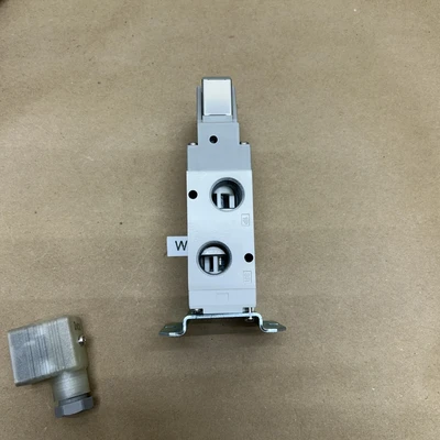 NEW SMC VP542R-5DZ1-03A-F