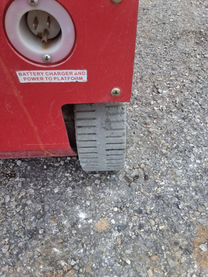 USED 2023 MEC 1330SE