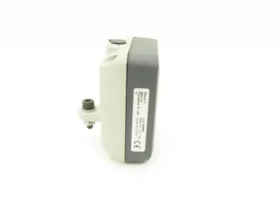 Mahr Federal 2033011 Maxum III Digital Comparator Indicator Gage 0.039"