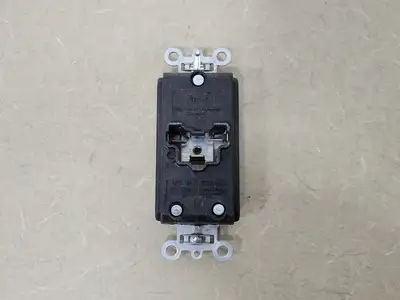 USED LEGRAND PT5362GRY