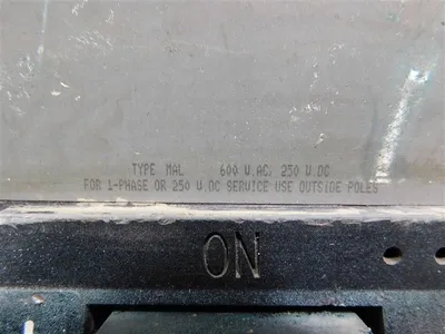 Square D MHP36000M6451 Molded Case Switch 600 VAC Damaged Handle See Pics Used