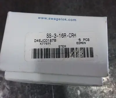 NEW SWAGELOK SS-316R-CRH D4EJCO187B