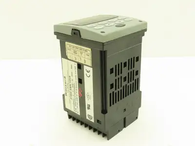 Honeywell 07866DHC2 Digital Analyzer Controller 07866DHC2-2-2-000-0-000-000