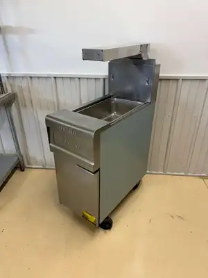 Used FryMaster Used Frymaster Fryer Warmer Dump Station with Cabinet on Casters 120V Restaurant Equipment (Miscellaneous) Illinois US | Falcon Restaurant Supply #1378029