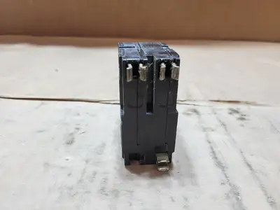 Used SQUARE D QO230 Switchgears British Columbia CA | Lenmark #1438448