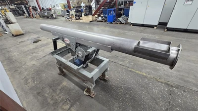 Witte Feeder Table