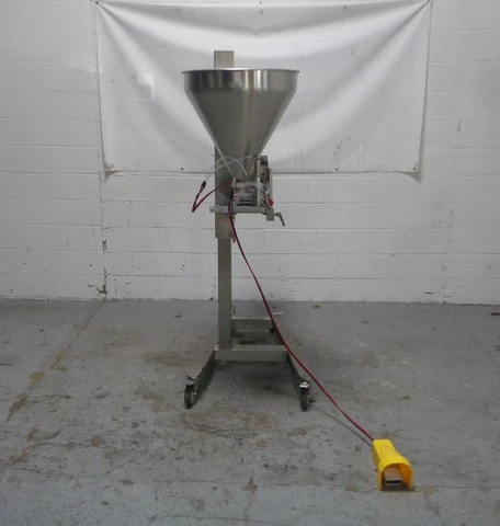 Used 2019 UNIFILLER UNIVERSAL 1000I SV FS Depositors California US | BakeryEquipment.com #1554788