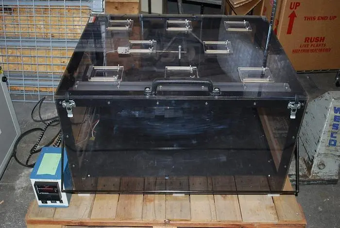 ENVIRONMENTAL TEST CHAMBER WITH HEAT W/ OMEGA TEMPERATURE CONTROLLER & TIMER