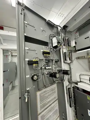 Used _UNKNOWN_ _UNKNOWN_ Switchgears New York US | Apex Auctions #1550774