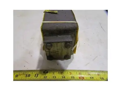 Sperry Vickers DGX 061BL 51 Reducing Valve 80-1000 psi