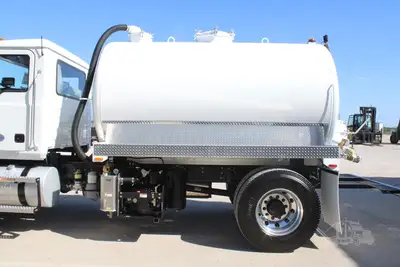 New | in-Stock 2025 MACK MD7 Septic/Sewer/Vacuum Trucks Texas US | Roll Off Truck World #1491881