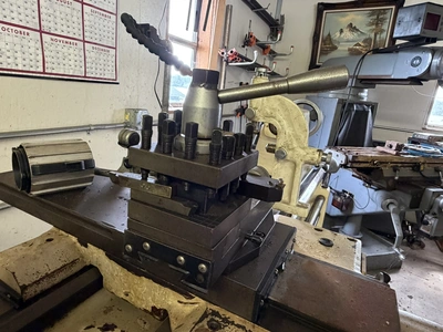 USED JET GH-1640R GEAR HEAD ENGINE LATHE