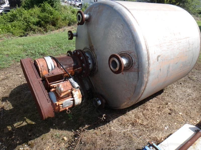 1000 Gallon 304 SS 75psi/FV Mixer