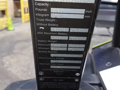 USED CLARK HWD 30