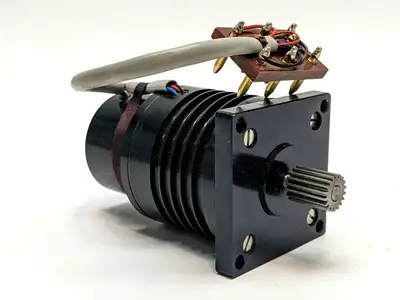New | in-Stock Servomoteur DZT 21 BAQ Servo Motors Michigan US | Maverick Industrial Sales #1394703