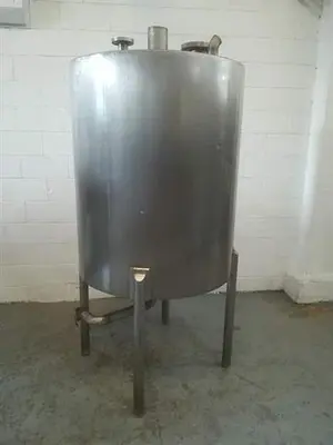 Stainless steel  249 gallon closed tank