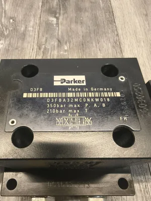 Used PARKER D3FBA32MC0NKW018 Solenoid Valves South Carolina US | ESS Industrial Equipment Sales #1267177