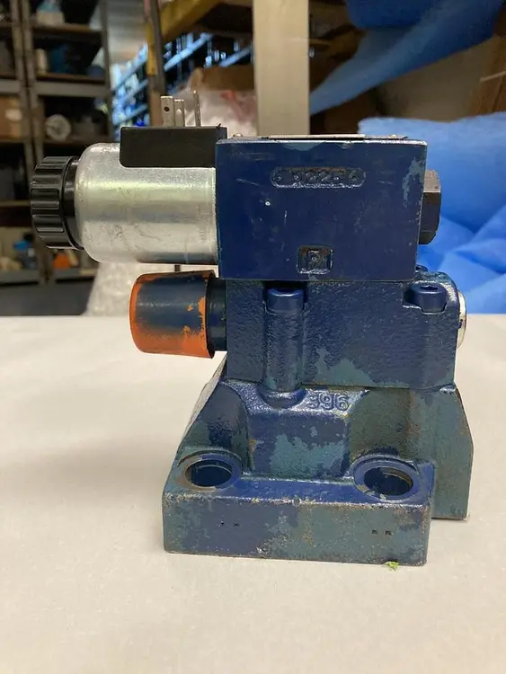 Used REXROTH DBW20B2-52/315-6EG24NZ55LV/12 Pump & Valve Parts | Surplus Asset Holdings #1218353