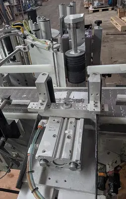 Used 2016 UNIVERSAL LABELING R320 Pressure Sensitive Labelers Wisconsin US | The Equipment Kings #1550033