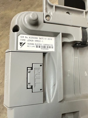 USED YASKAWA DX200