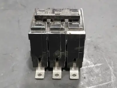 USED CUTLER-HAMMER BAB3060H
