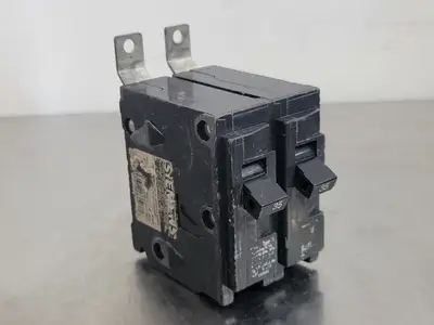 35 Amp, 2 Pole, 120/240 volts Circuit Breaker