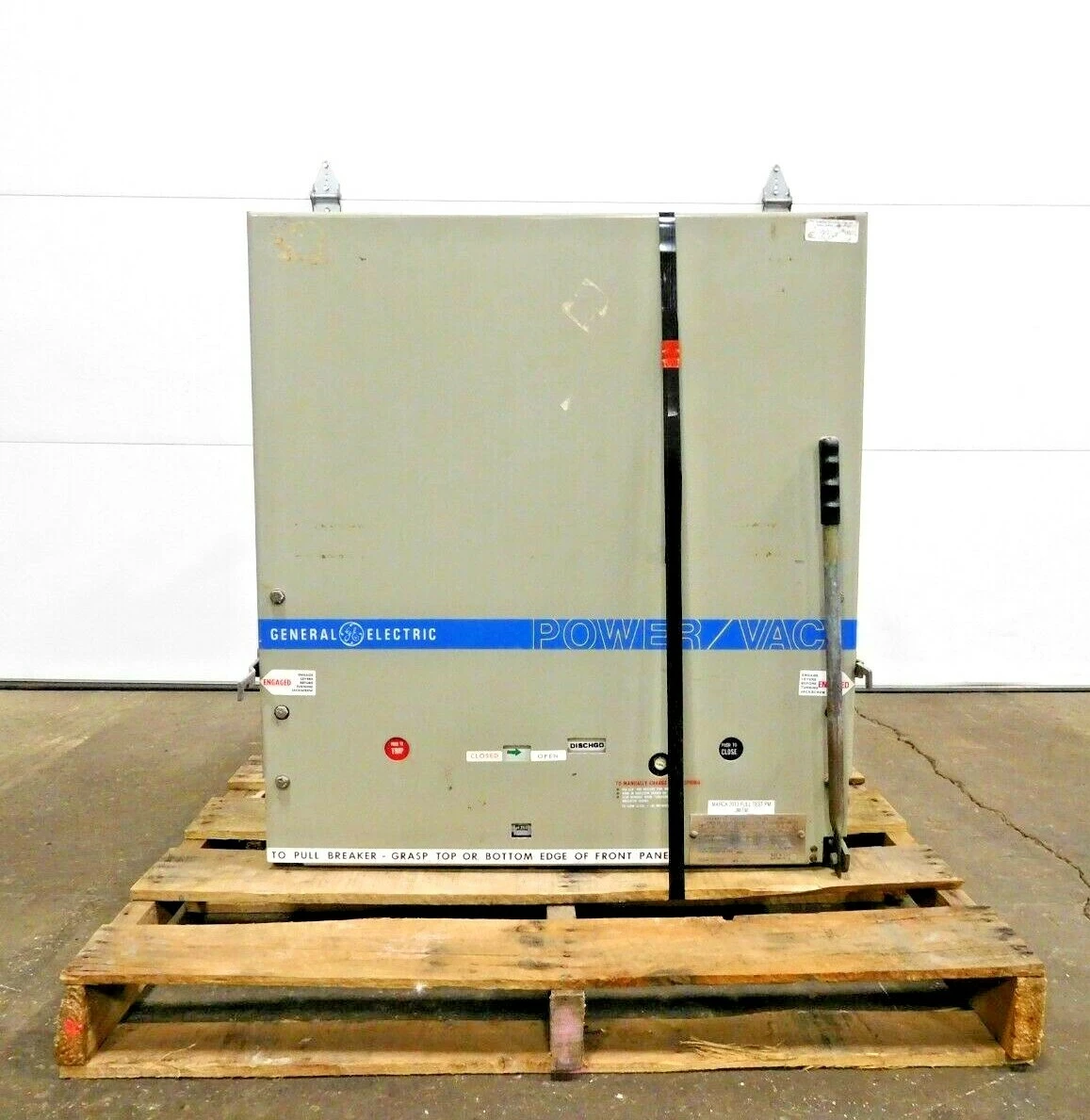 Used GE VB 7.2-500-3 Circuit Breakers Ohio US | Equipment Recovery Corp. #1330538