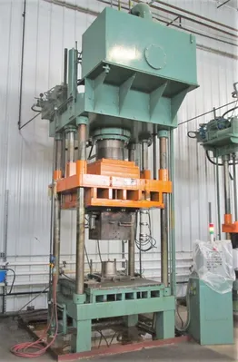 USED CLIFTON A-1461