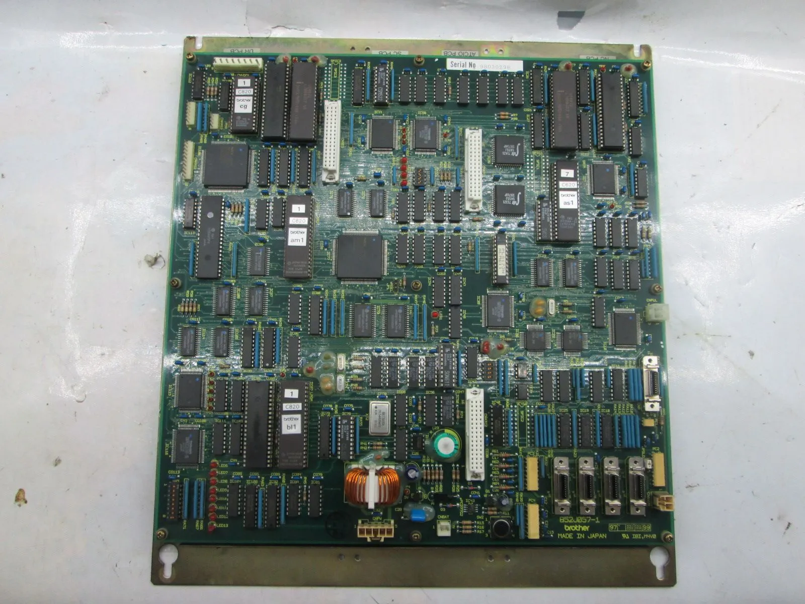 USED BROTHER B52J057-1