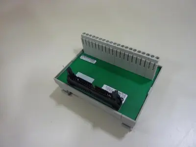 USED ALLEN BRADLEY 1492-IFM40F SER A